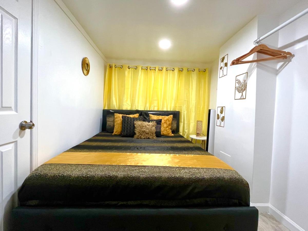 The Amber Retreat - Brooklyn Centre Comfort - Charming Space For Families, Couples & Business Travelers Near Downtown - With 300Mb Wifi, Parking & Self Check-In Cleveland Luaran gambar